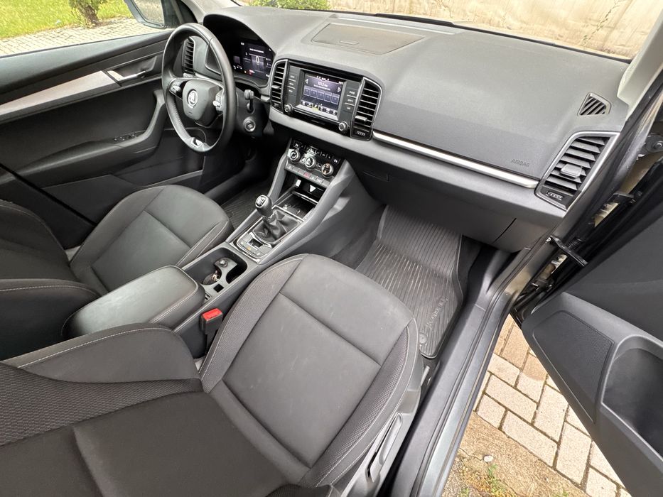 Skoda Karoq 1.5 TSI 150cp Facelift  2023 usor avariat