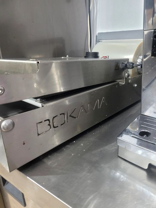 Aparat termosudare, aparat sigilat caserole