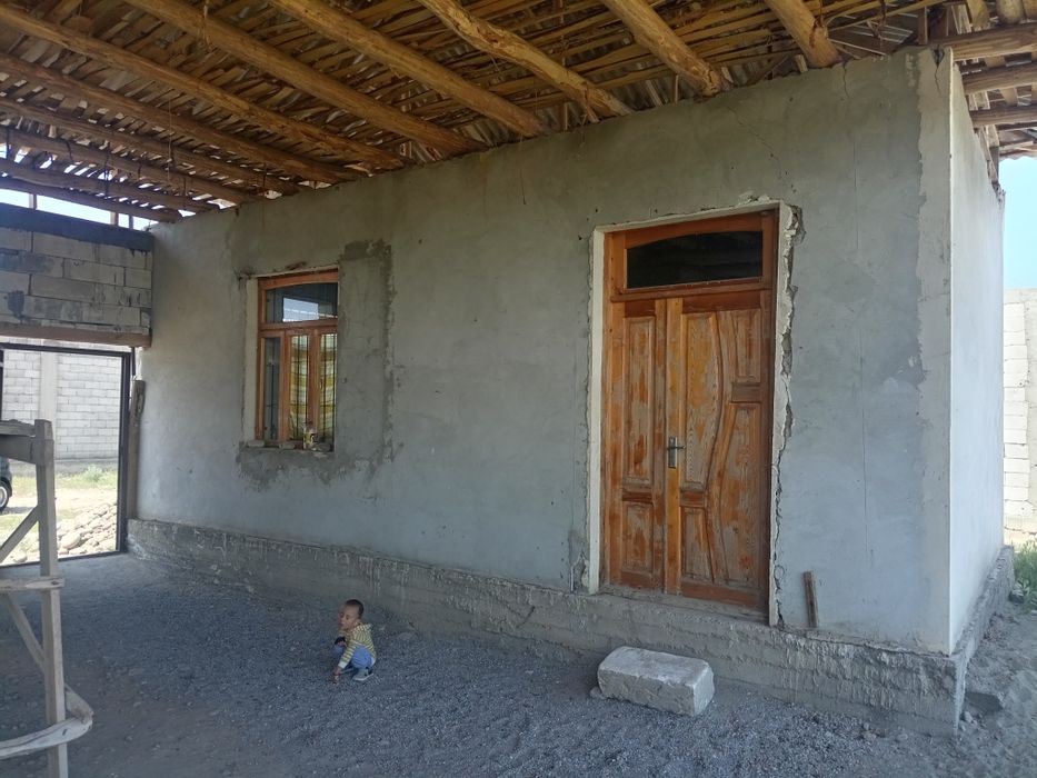 Ховли уй сотилади срочна