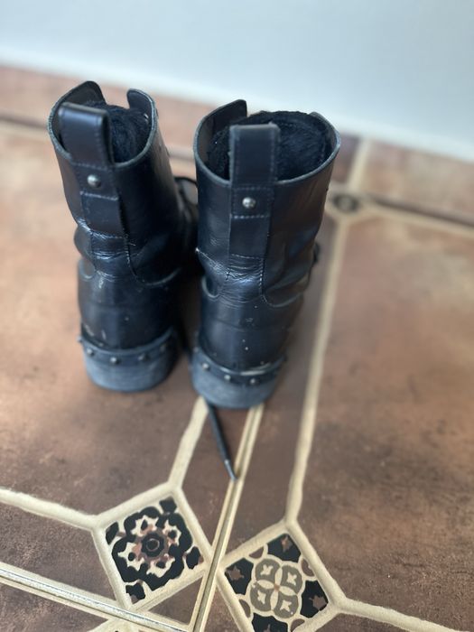 Bicanci  din piele Zara