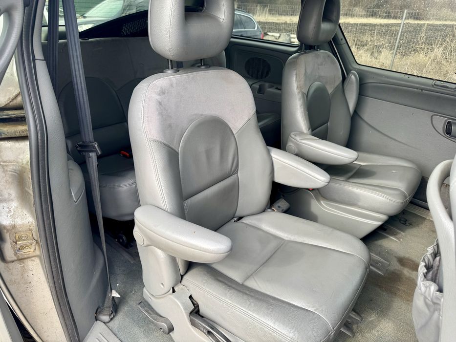 На ЧАСТИ Chrysler Voyager 2.8crd 2005г 150кс АВТОМАТ