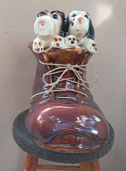 Кашпа в формата на  обувка