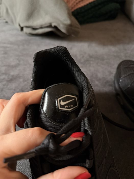 Nike Air Max Plus Triple Black