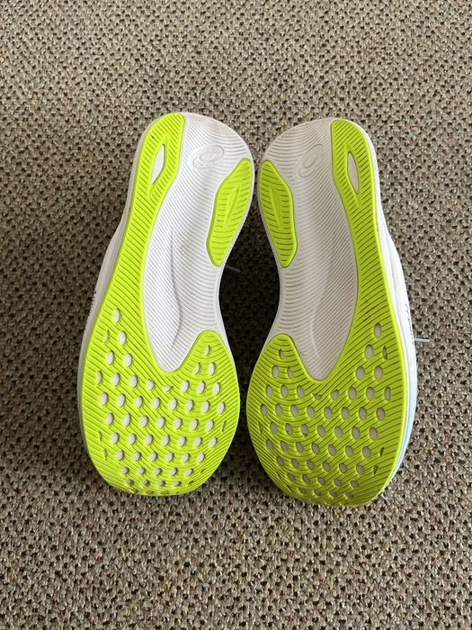 Adidaşi Alergare - Asics Magic Speed 2