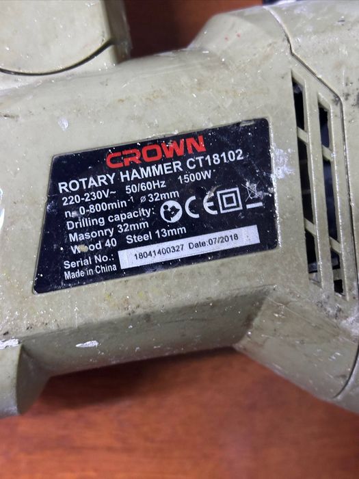 Перфоратор CROWN