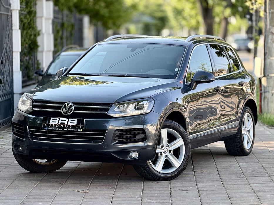 • Volkswagen Touareg 2012 / 3.0 Diesel / 4 Motion 4x4 - Parc Auto / RATE / Garanție •