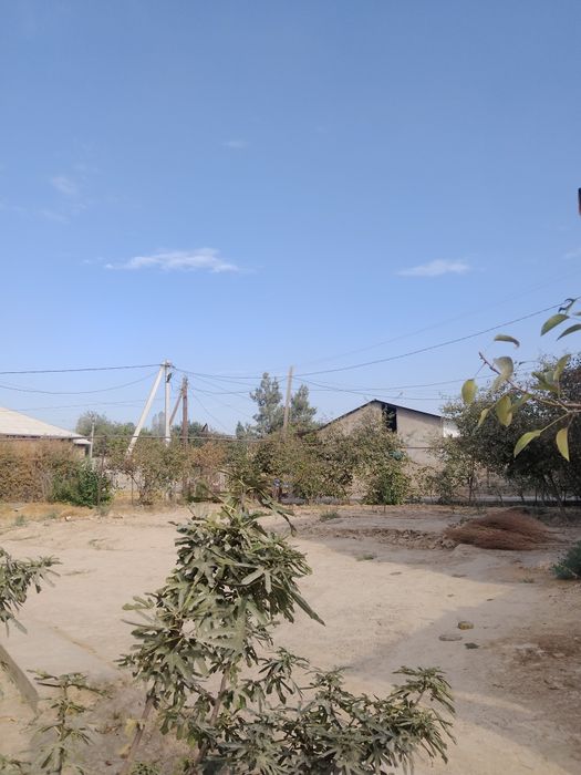 Йер учаска ховли 25 000