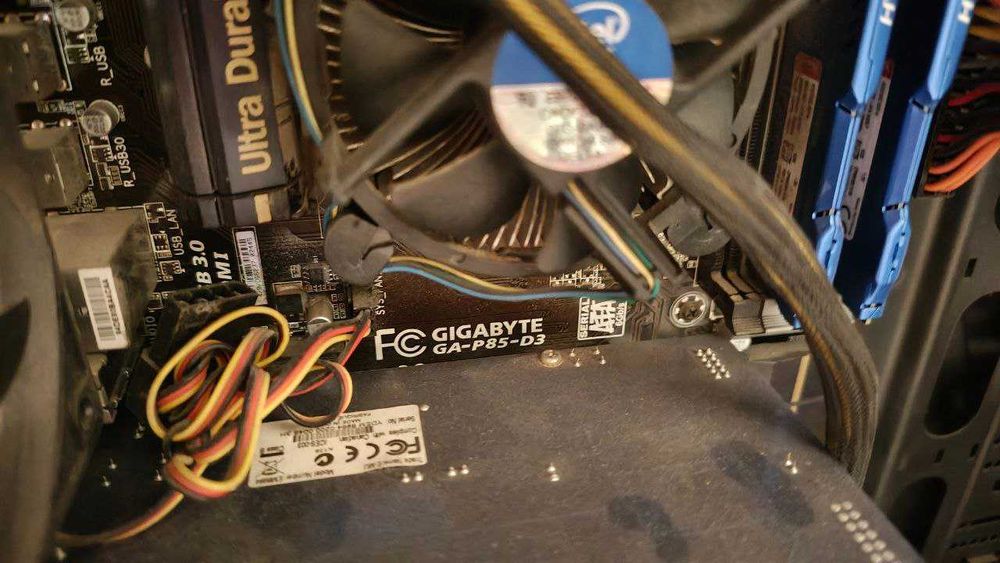 PC componente Intel Pentium G3430, GTX 650, Gigabyte P85-D3, 8GB RAM