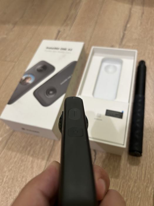 Insta360 x2 + аксесоари