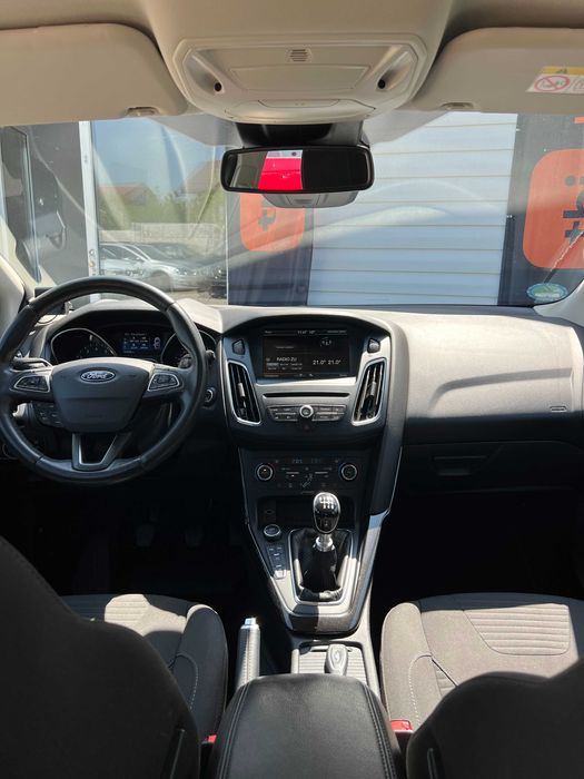 Ford Focus 1.0 EcoBoost/125 CP Titanium/Rate Avans 0