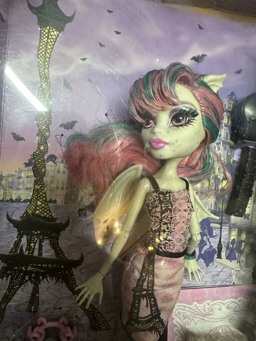 Продам куклу монстр хай!