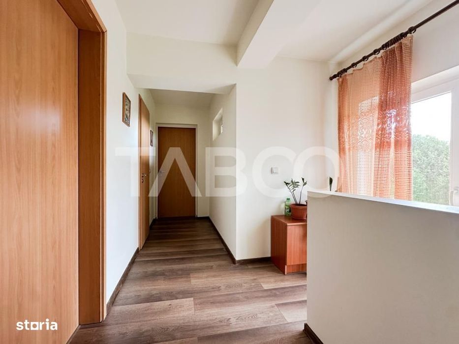 Duplex de vanzare cu garaj curte de 100 mp cartierul Borhanci