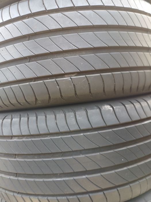 Гуми 225/45/17 Мишелин