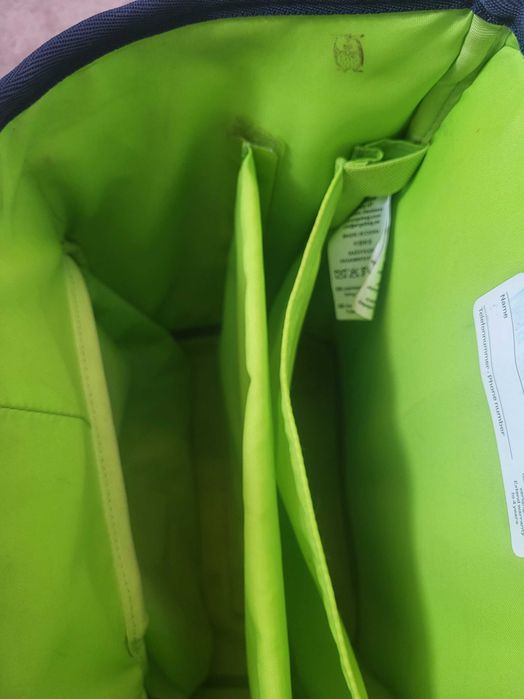 Ghiozdan Ergobag clasele 0-4 impecabil