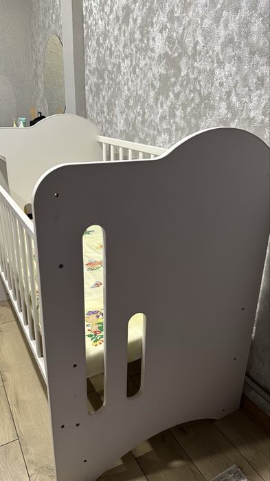 Детская кровать б/у