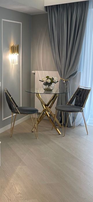 Set masa si 2 scaune elegante