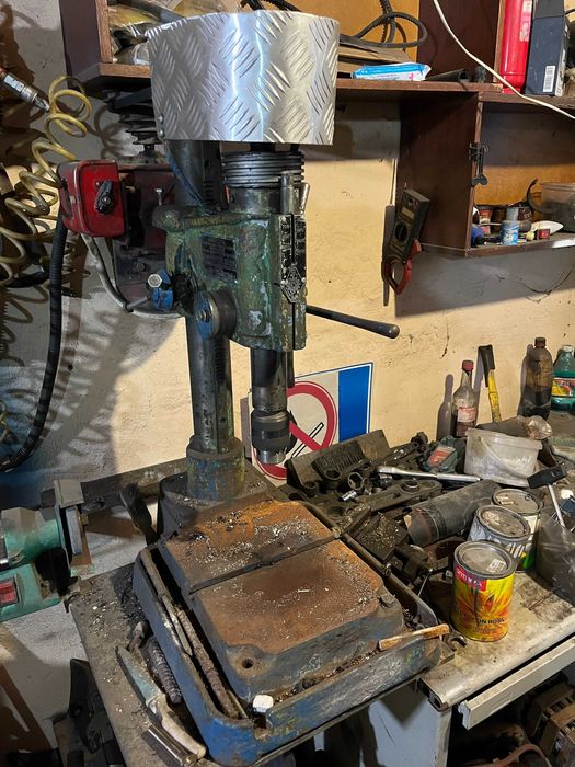 станки сверлильные