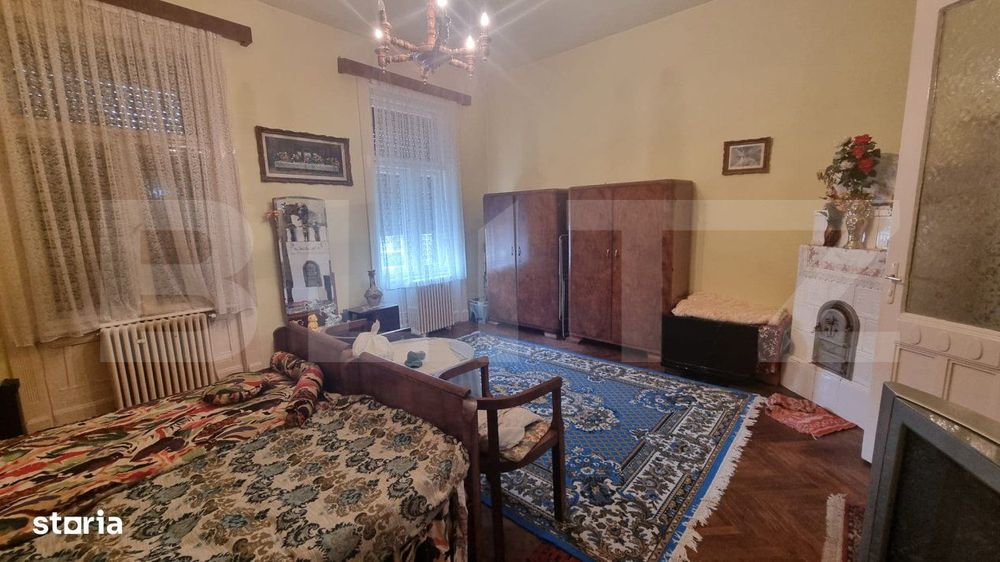 Apartament de vanzare, cu 2 camere, 82 mp, zona ultracentrala — fotografia 1