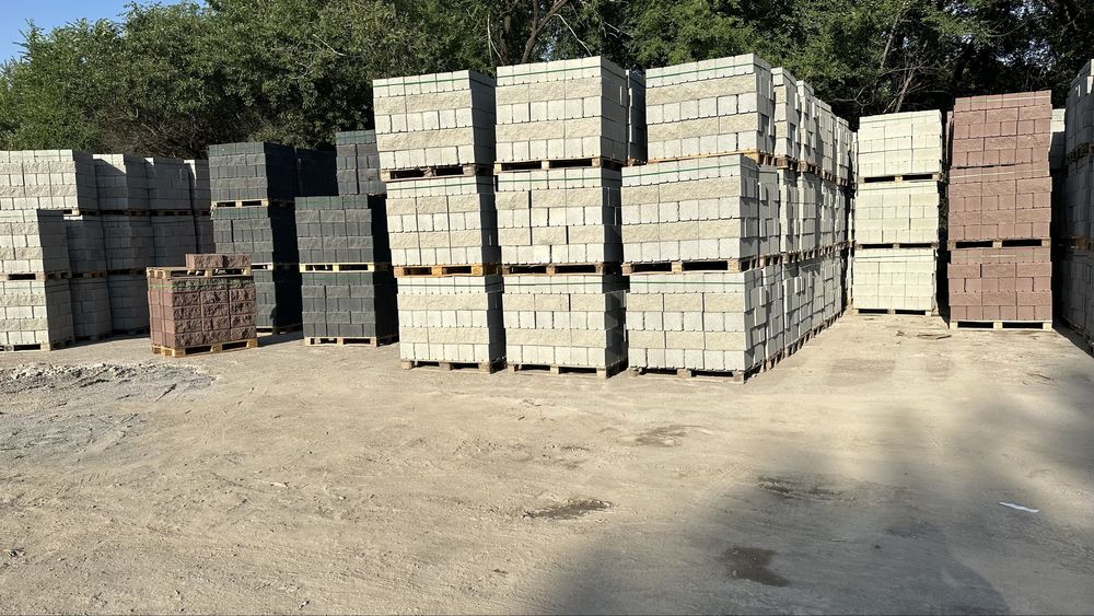 Сплитерный гладкий блок, рваный перегородчный