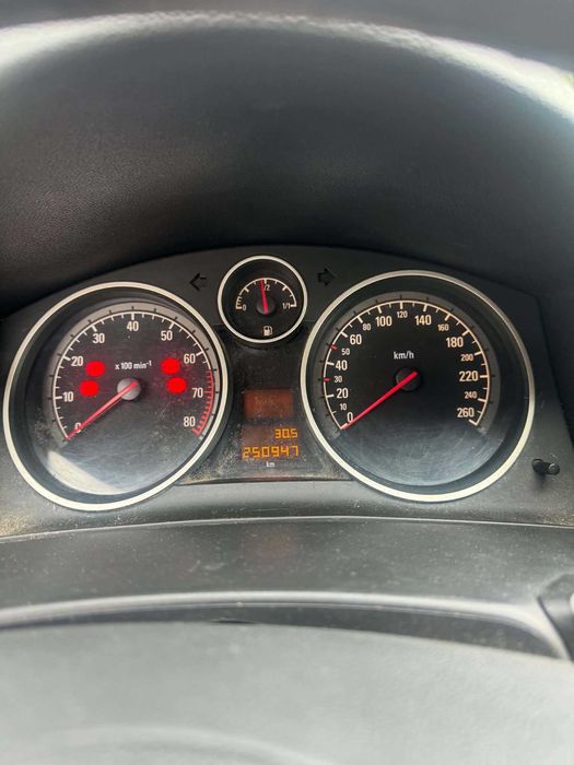 Opel Astra H 1.4 Benzina // 1950€ Negociabil