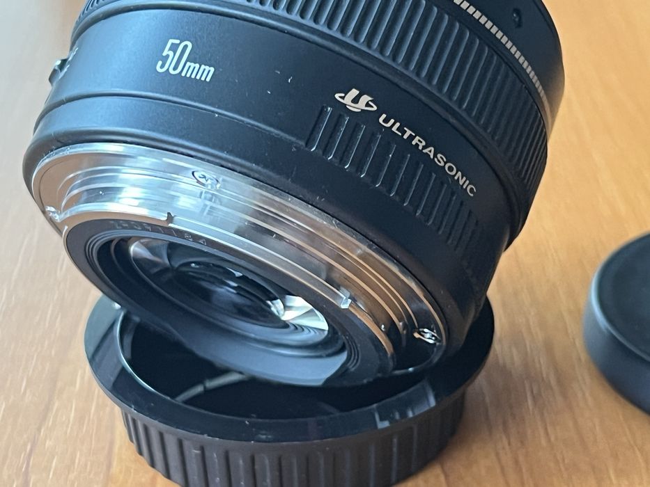 Canon EF 50mm f 1.4 USM