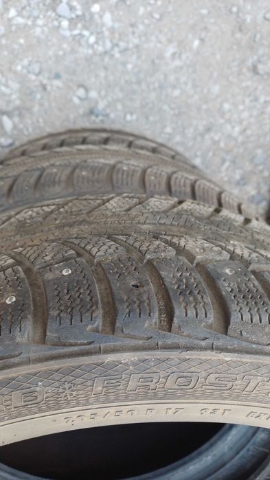 Продам резину диски R14 R16 R17
