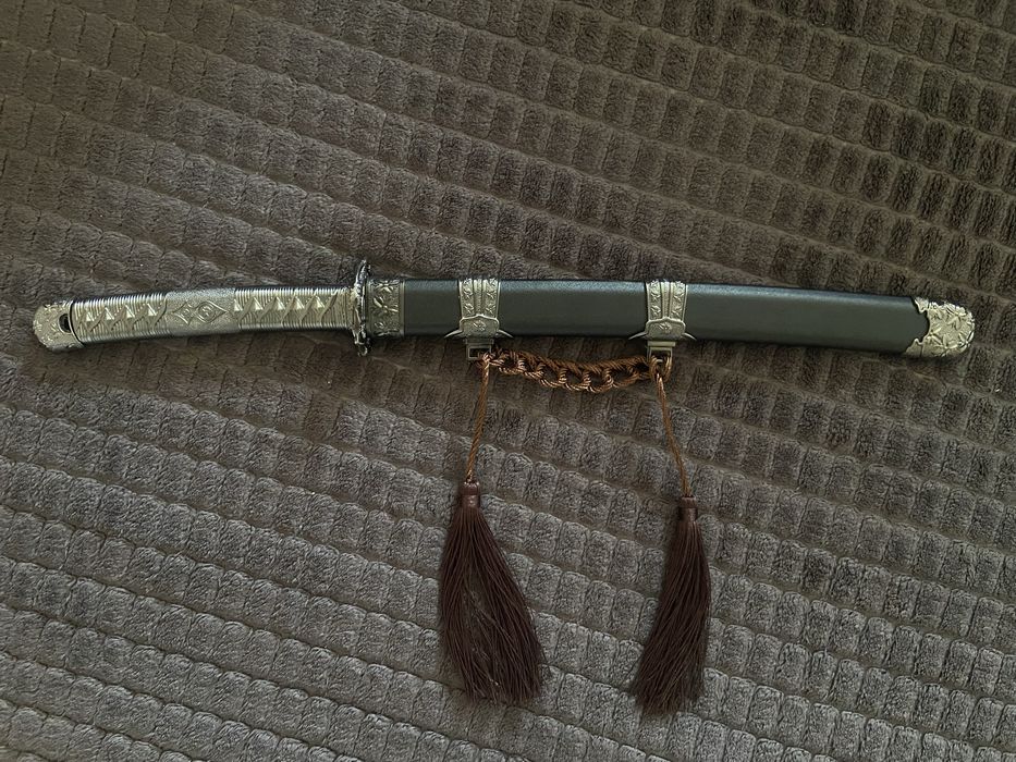 katana traditional japoneza