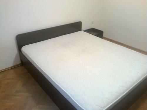 Дава се под наем Двустаен апартамент в София, Борово - 70 кв.м за 449 € - Снимка #1