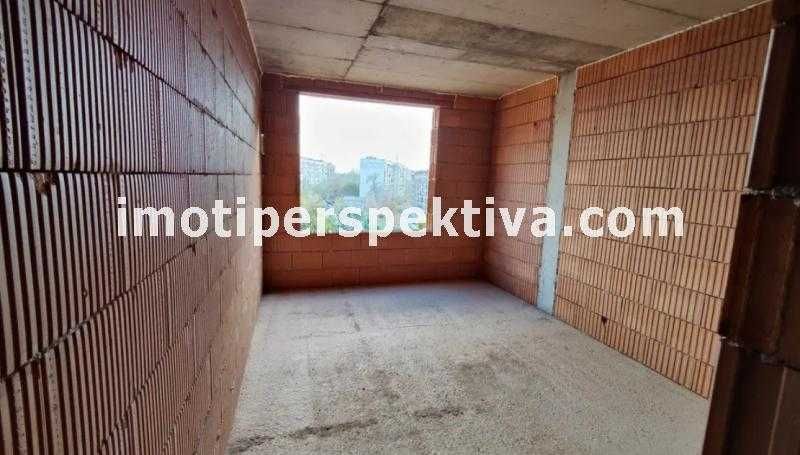 Продава се Тристаен апартамент в Пловдив, Христо Смирненски - 102 кв.м за 1300 €/кв.м - Снимка #3