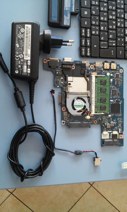 Лаптоп Acer eMachines eM350, NAV51 /за части/