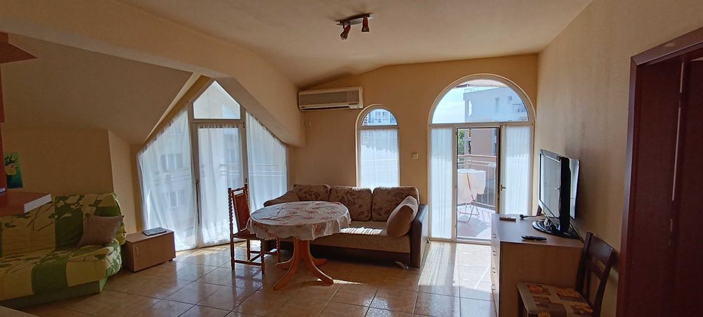 Дава се под наем Двустаен апартамент в Димитровград - 61 кв.м за 229.5 € - Снимка #3