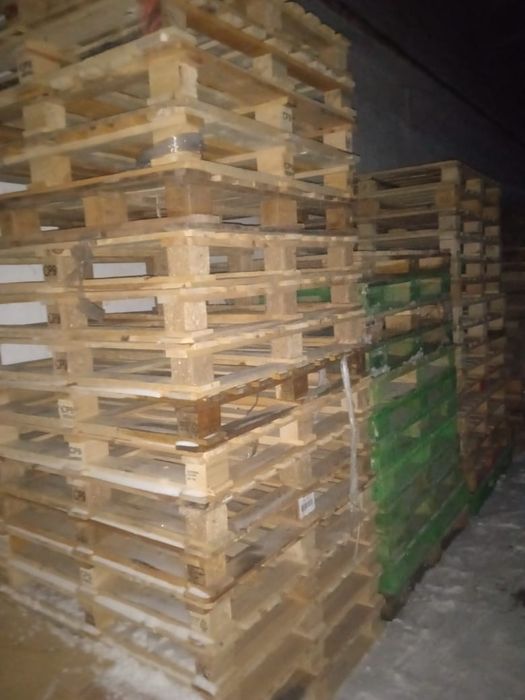 Поддоны продам по 1200