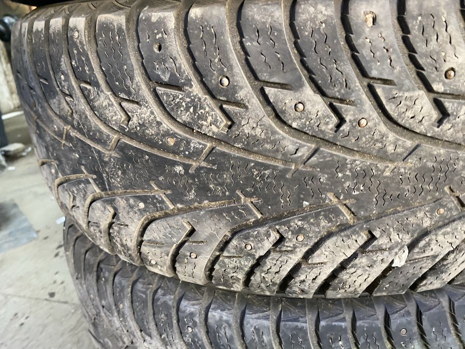 на 16 265/70  Максис