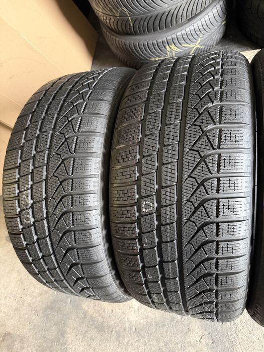 4 anvelope NOI iarna 255/40/19 , 100 V , XL , Pirelli , DOT 2022 !
