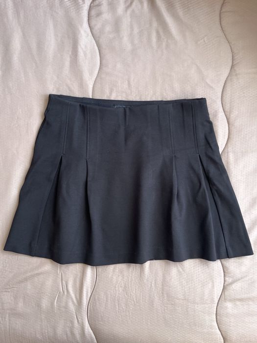 Къса черна пола MANGO