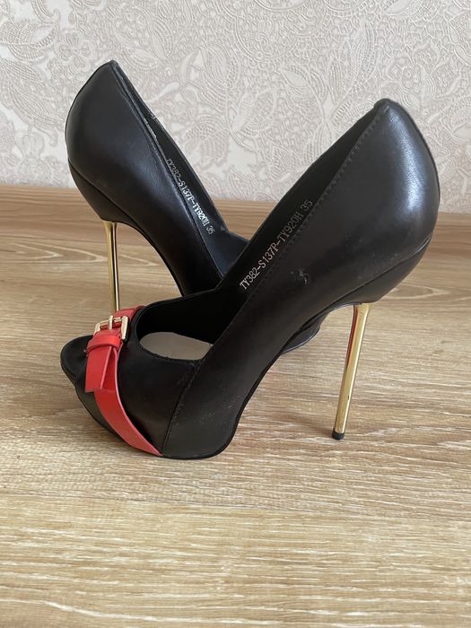 Продам туфли