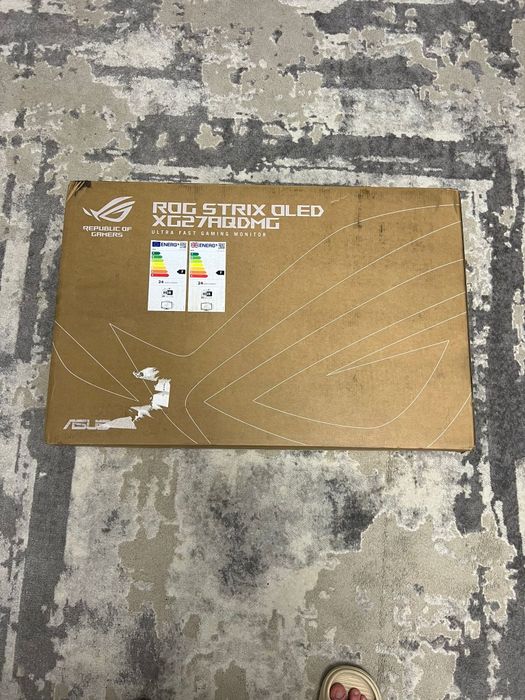 Monitor asus rog strix qled