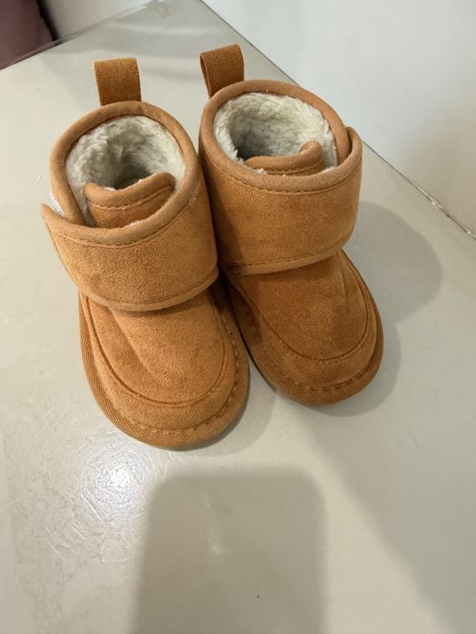 Зимние сапоги угги