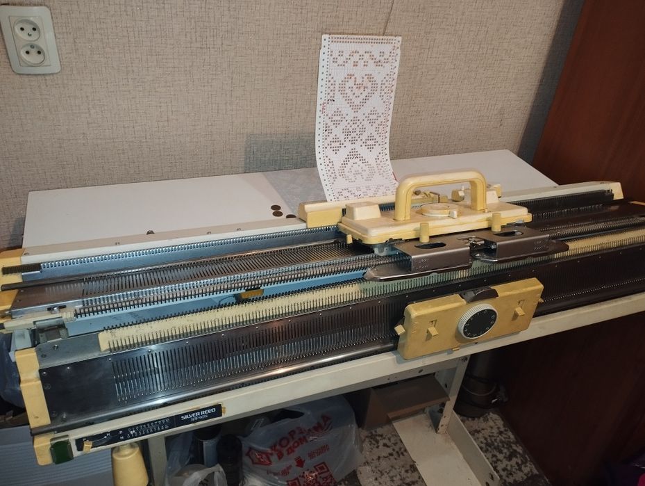 Вязальная машина