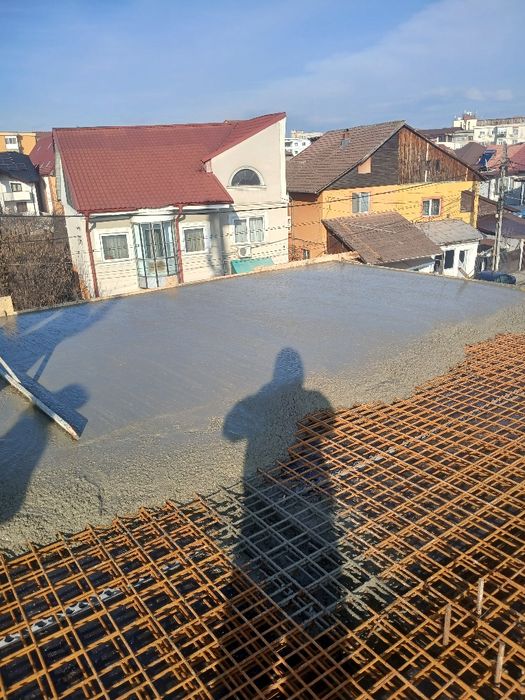 Executam lucrări de construcții