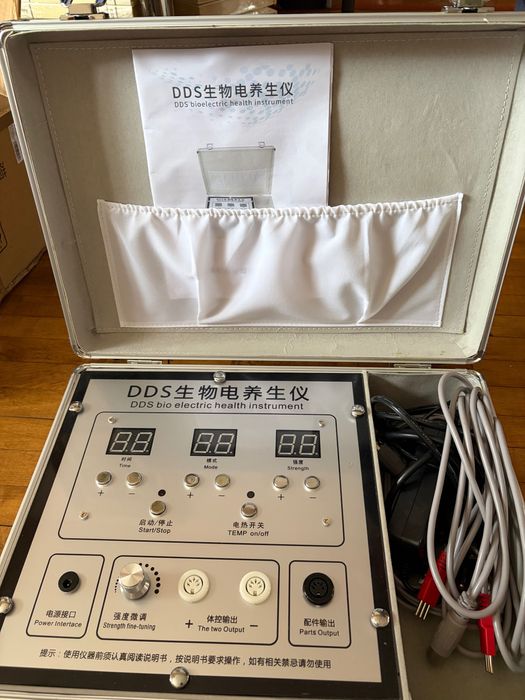 Aparat de masaj electrostimulare