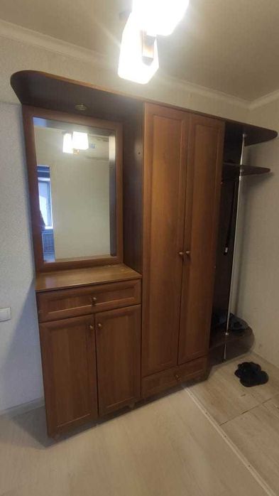 Шкаф для прихожей