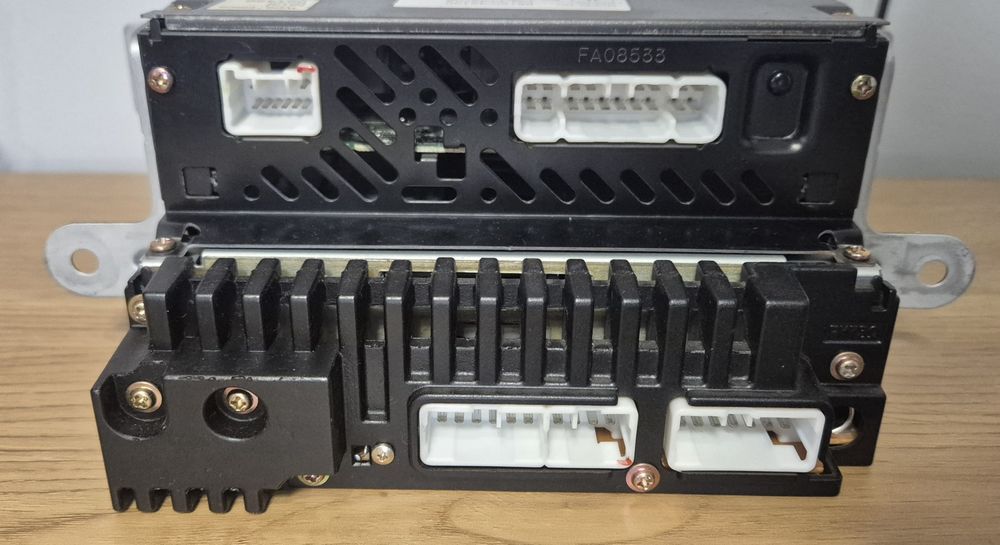 Радио за Toyota rav 4