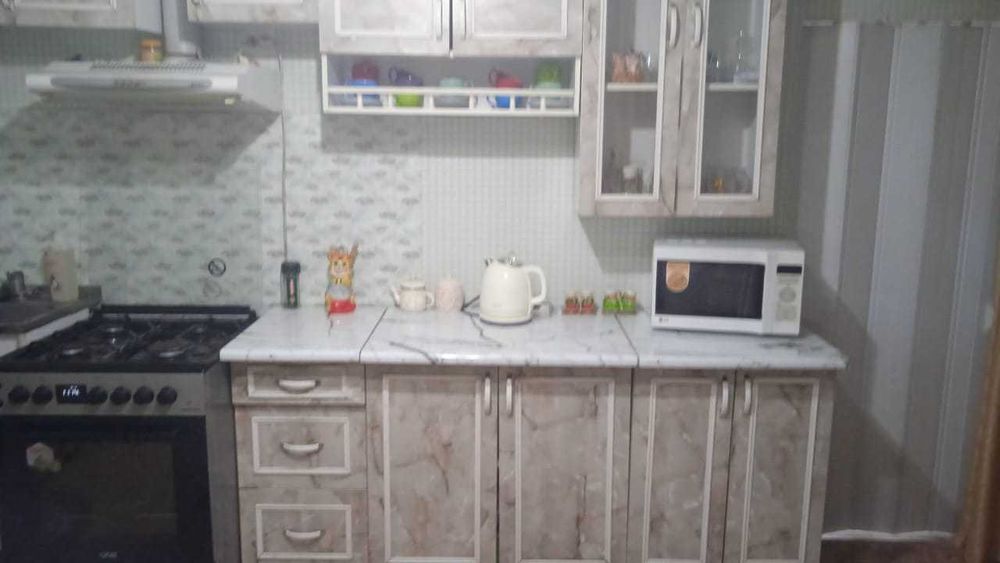 Кухонный гарнитур