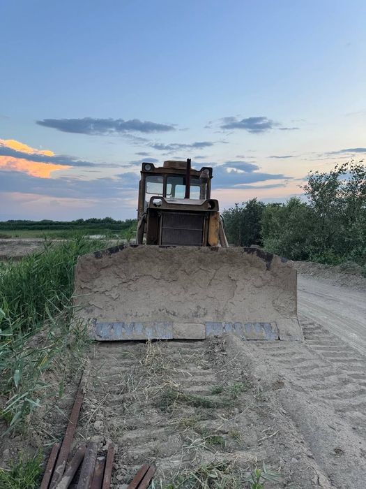 Buldozer chtz 130