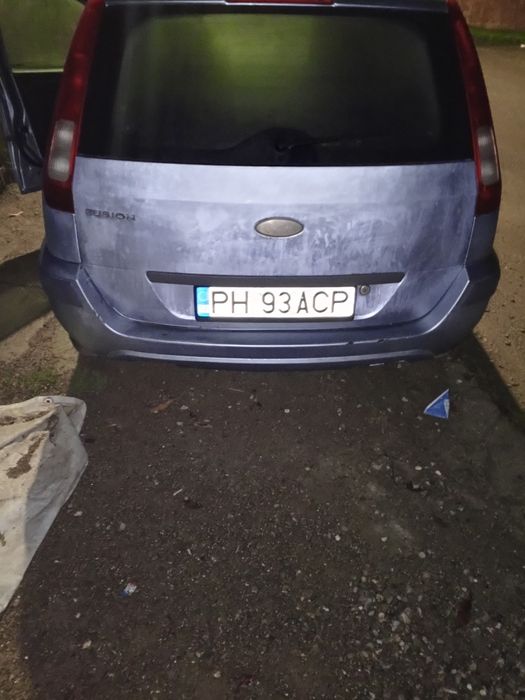 Mașină Ford tipul FUSION