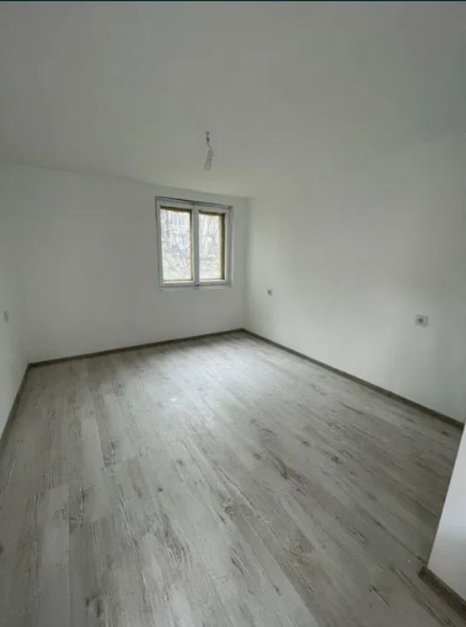 Офис за продажба в Центъра