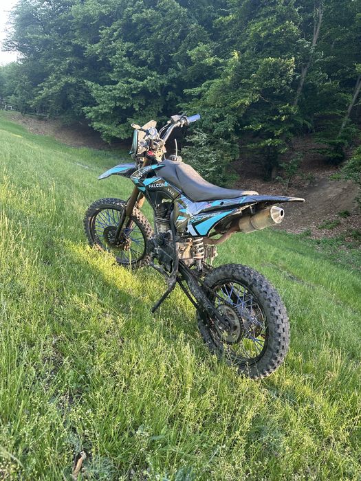 Se vine kxd 150 pro in stare buna
