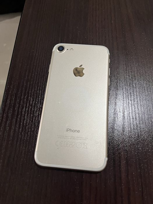 iPhone 7/128gb Gold