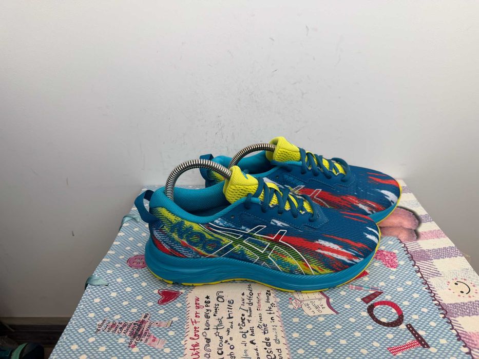 Asics  Gel-Noosa Tri 13''оригинални маратонки 38.5 номер